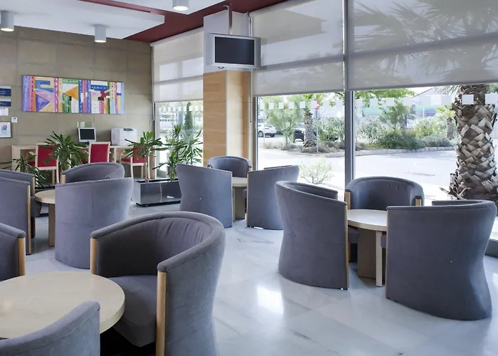 Otel Express Valencia Bonaire By Ihg Aldaia