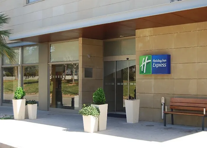 Express Valencia Bonaire By Ihg