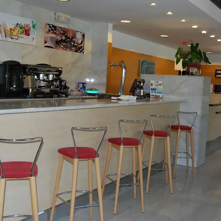 Hotel Express Valencia Bonaire By Ihg Aldaia