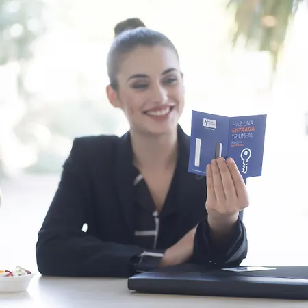 Hotel Express Valencia Bonaire By Ihg Aldaia