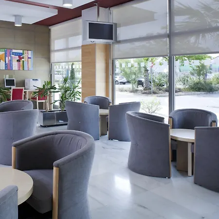 Hotel Express Valencia Bonaire By Ihg Aldaia