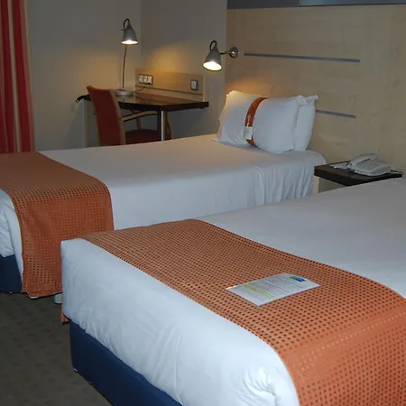 Hotel Express Valencia Bonaire By Ihg 3*